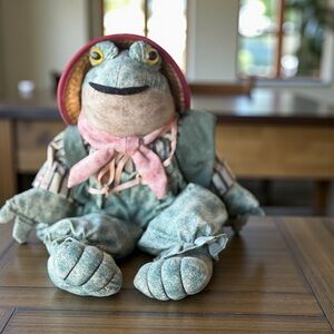 My Collection Co. Vintage Folk Art Frog Shelf Sitter Doll Straw Hat